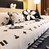 Textil do obýváku a jídelny – Potahy na gauče