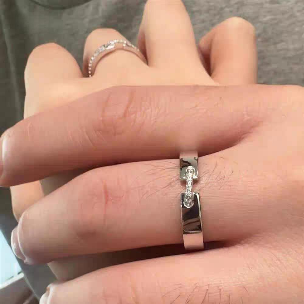 Xiaohongshu 925 Sterling Silver Exaggerated Plain Ring for Women – Simple, Luxurious, High-End Design.