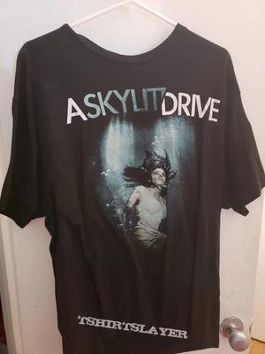 Na górę – T-shirty i koszulki