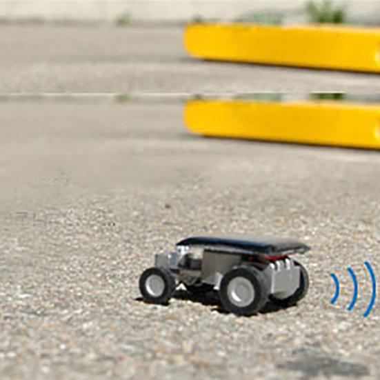 Dětská miniaplikace robotického závodního vozidla na solární pohon