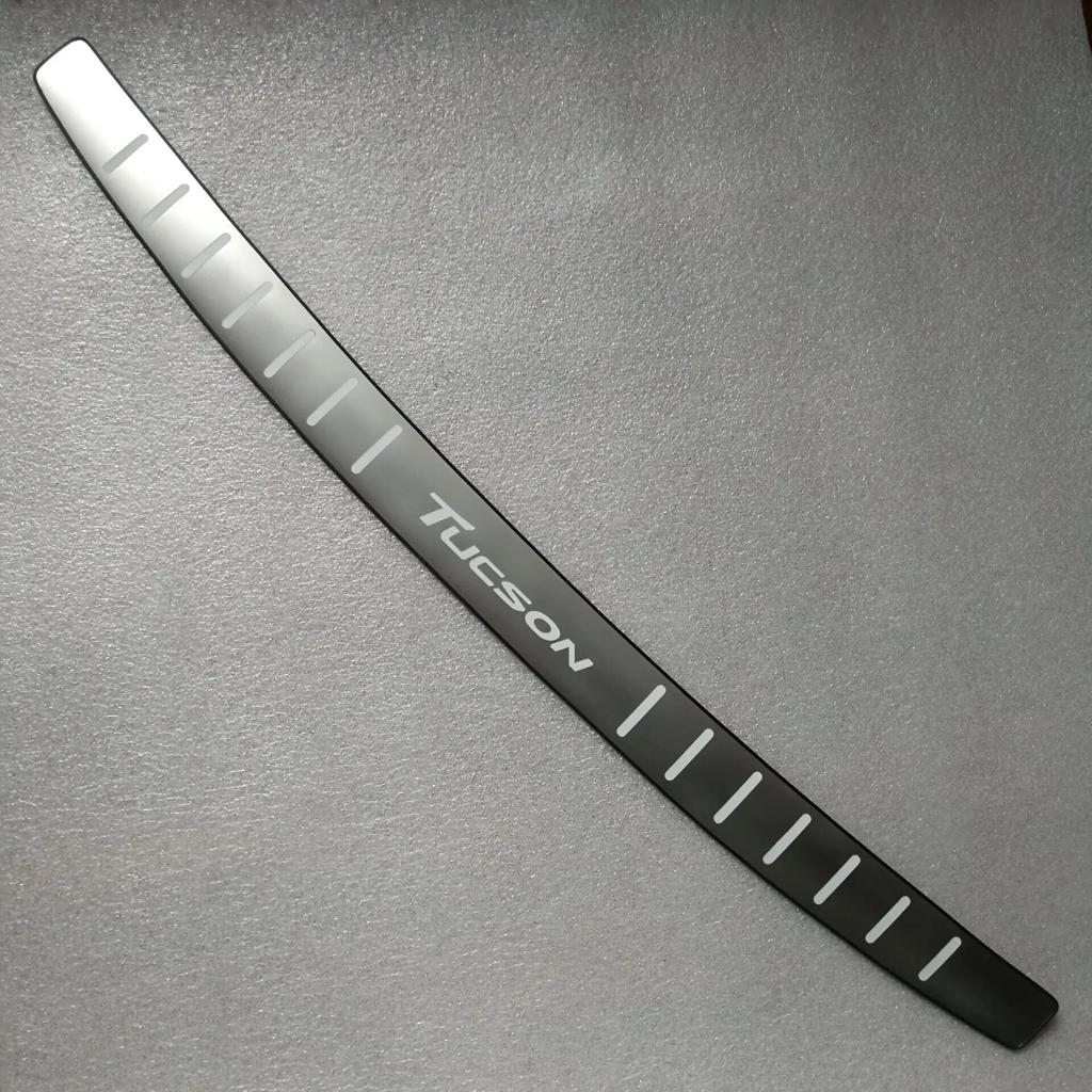 Ultratunn bil i rostfritt stål bakre stötfångarskydd Syll Trunk Bakre Guard Slitbaneplatta Bilstyling för Hyundai Tucson 2015-