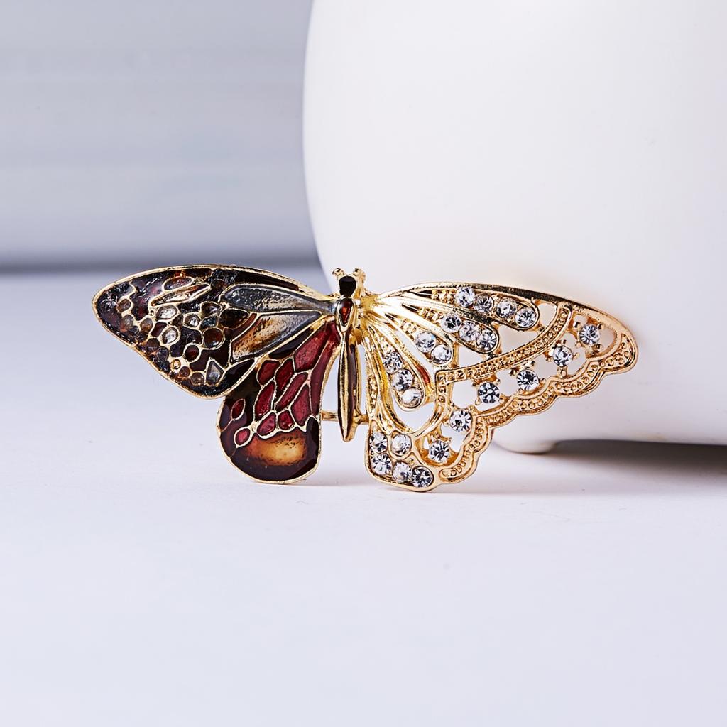 Retro Rhinestone Big Wings Butterfly Brooch For Women Men Elegant Sweet Flying Butterfly Enamel Pins Insect Animal Badge Jewelry