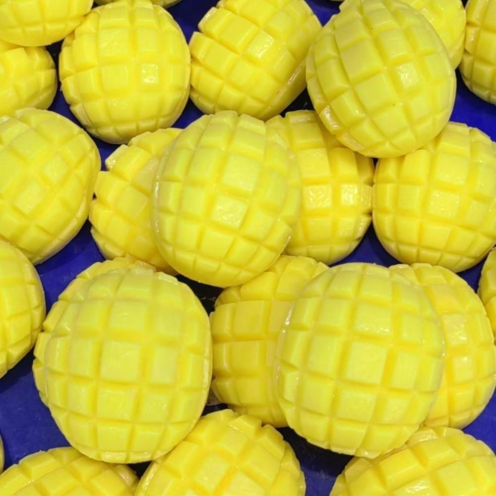 Soundeffekte Mango Quetschspielzeug Formbares TPR Fidget Spielzeug Realistische Früchte Kneten Kindergeschenke
