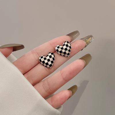 S925 Silver Needle Black And White Checkerboard Love Stud Earrings Niche Design High-End Earrings Fashion Temperament Earrings