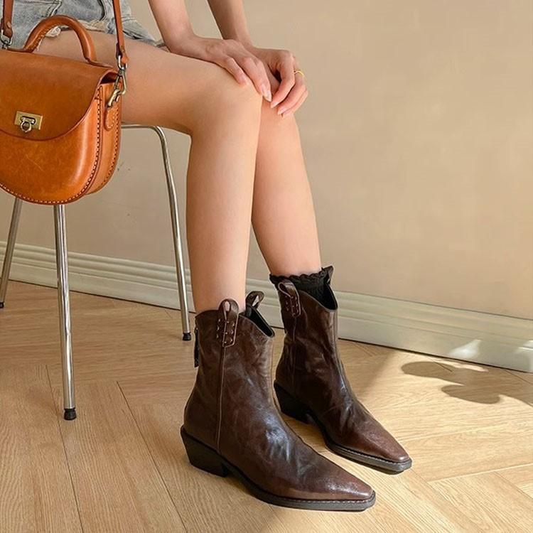 

Stylish pointed V-mouth fashionable versatile retro denim leather thin boots thick heel wrinkled western short boots women s autumn 35 темно-коричневого