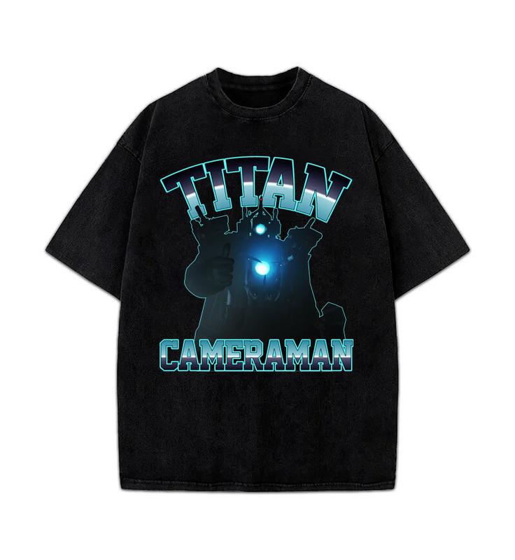 

Skibidi Toilet Titan Cameraman Vintage Style Graphic Design Unisex T-shirt S