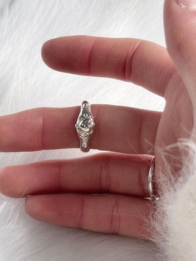 Lovetrix Silver925 Heart Dot Ring