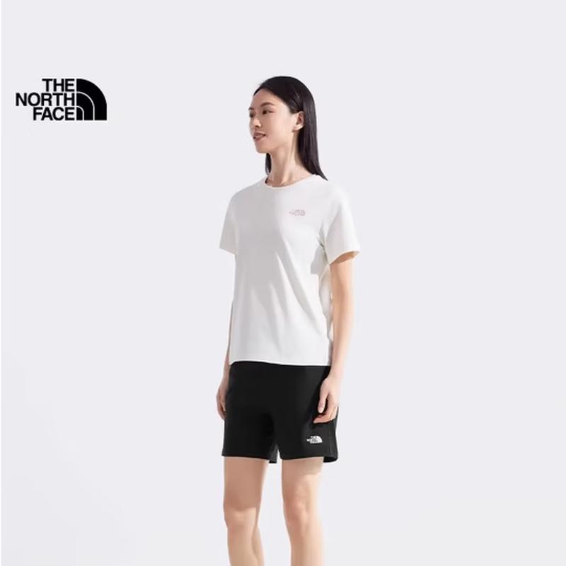 The North Face Women's Water-Repellent Cargo Shorts