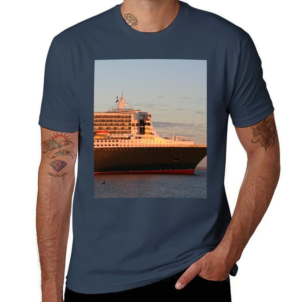 Cruise Ship 2 Queen Mary 2 Early Morning Tshirt Breathable Basic Cotton Tshirt