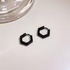 Metal Wind Polygonal Ear Buckle, Black Geometric Personality Creative Design Punk Hip Hop Stud Earrings Men And Women