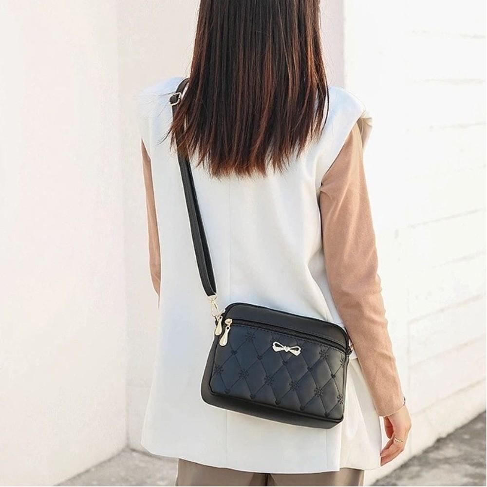 Portable Embroidery Heart Shoulder Bags Solid Color Large Capacity Messenger Bag PU Leather Women's Handbag Women