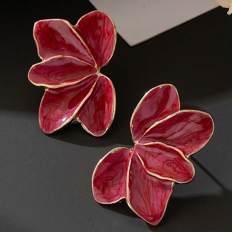 Vintage Red Enamel Petal Post Stud Earrings For Women Metal Flower Temperament Earrings Jewelry Daily Holiday Gifts
