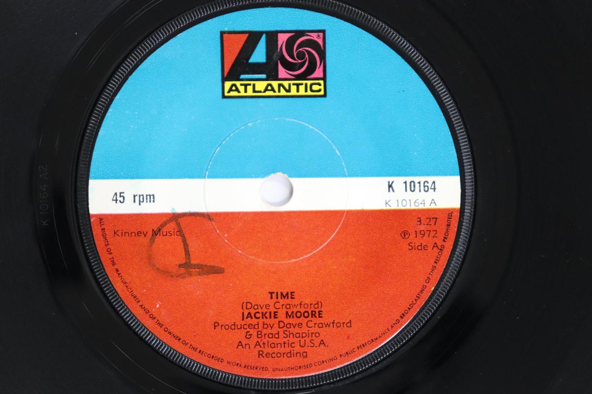 

7-дюймовая пластинка ДЖЕКИ МУР - Время / Дорогая Крошка / Прикрой меня K10164 ATLANTIC 1972 Великобритания Соул/Фанк Б/У