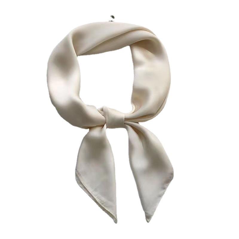 Jednokolorowa jedwabna chusta kwadratowa chusta imitacja jedwabiu chusta letnia urocza Yiwu mała kwadratowa chusta