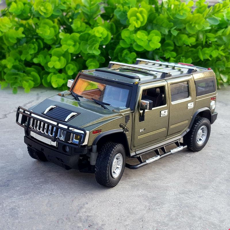 1:24 HUMMER H2 Sakausējuma Automašīnas Modelis