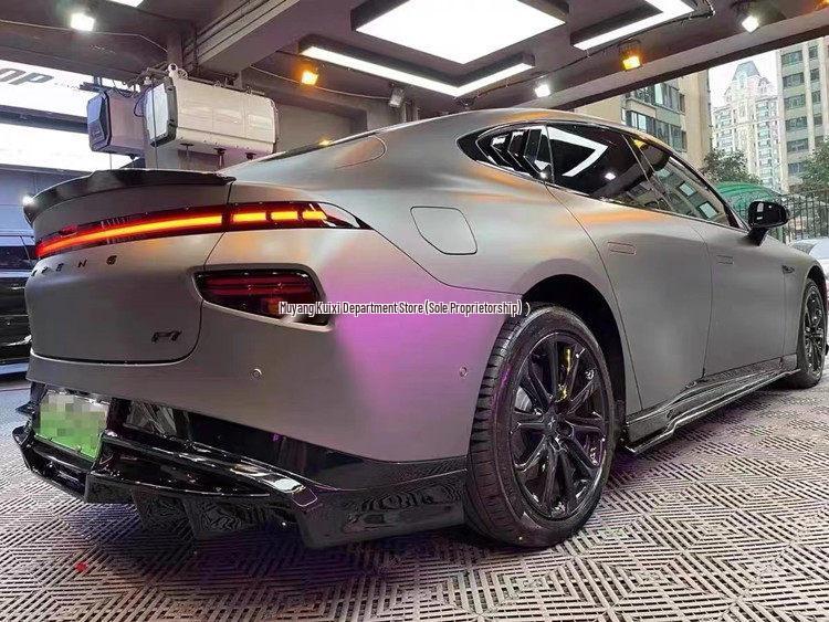 Gloss Black Carbon Fiber Sports Body Kit for Xiaopeng P7 (2020-2023) - Rear Diffuser, Front Lip, Side Skirts