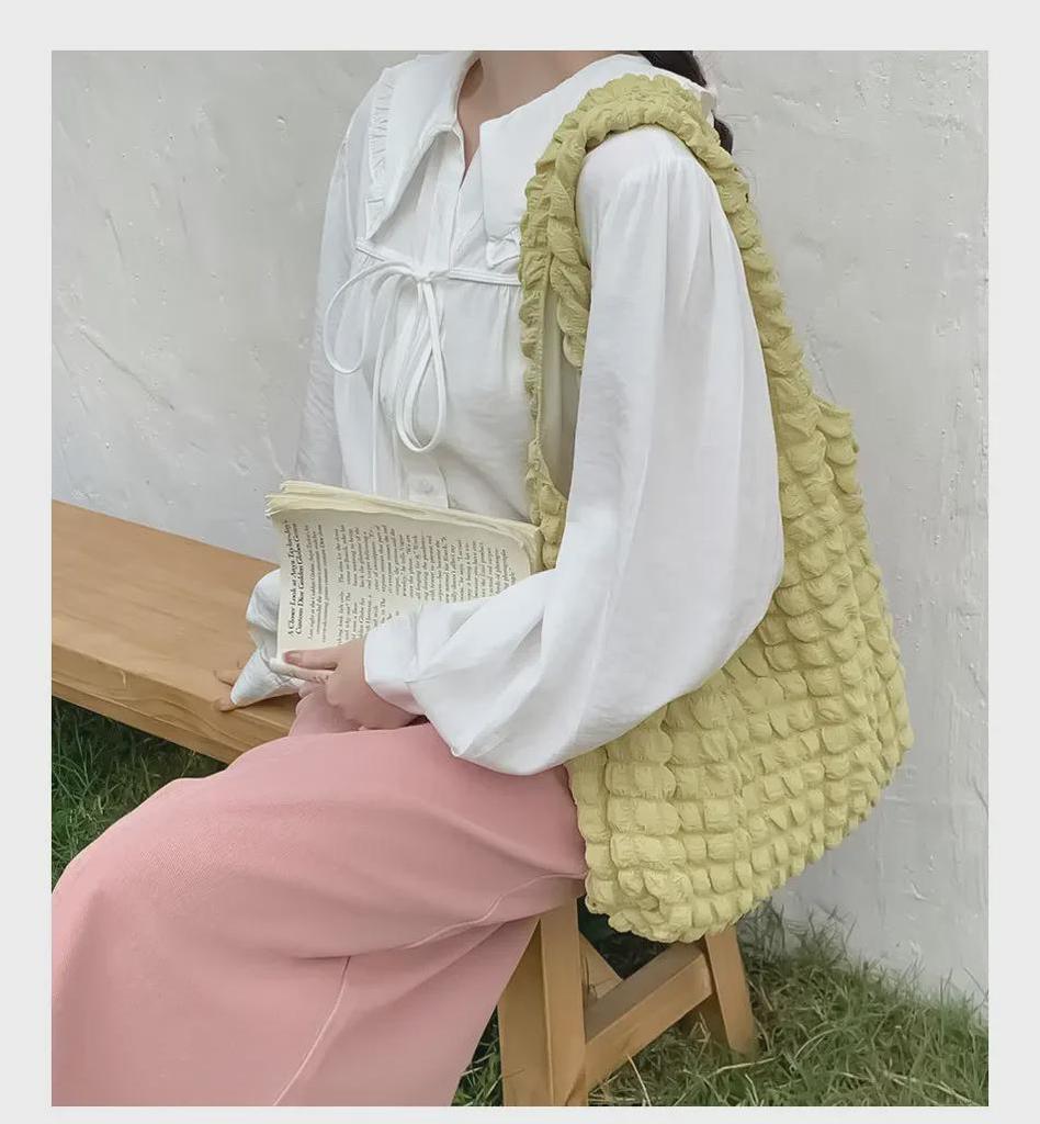 Korean Style Cloud Bubble Pleated Shoulder Handbag for Women, Large Capacity Mother-and-Child Cloth Bag