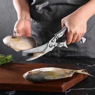 Forbici multifunzionali potenti in acciaio inossidabile per la cucina domestica per tagliare carne, pesce, pollo e pollame