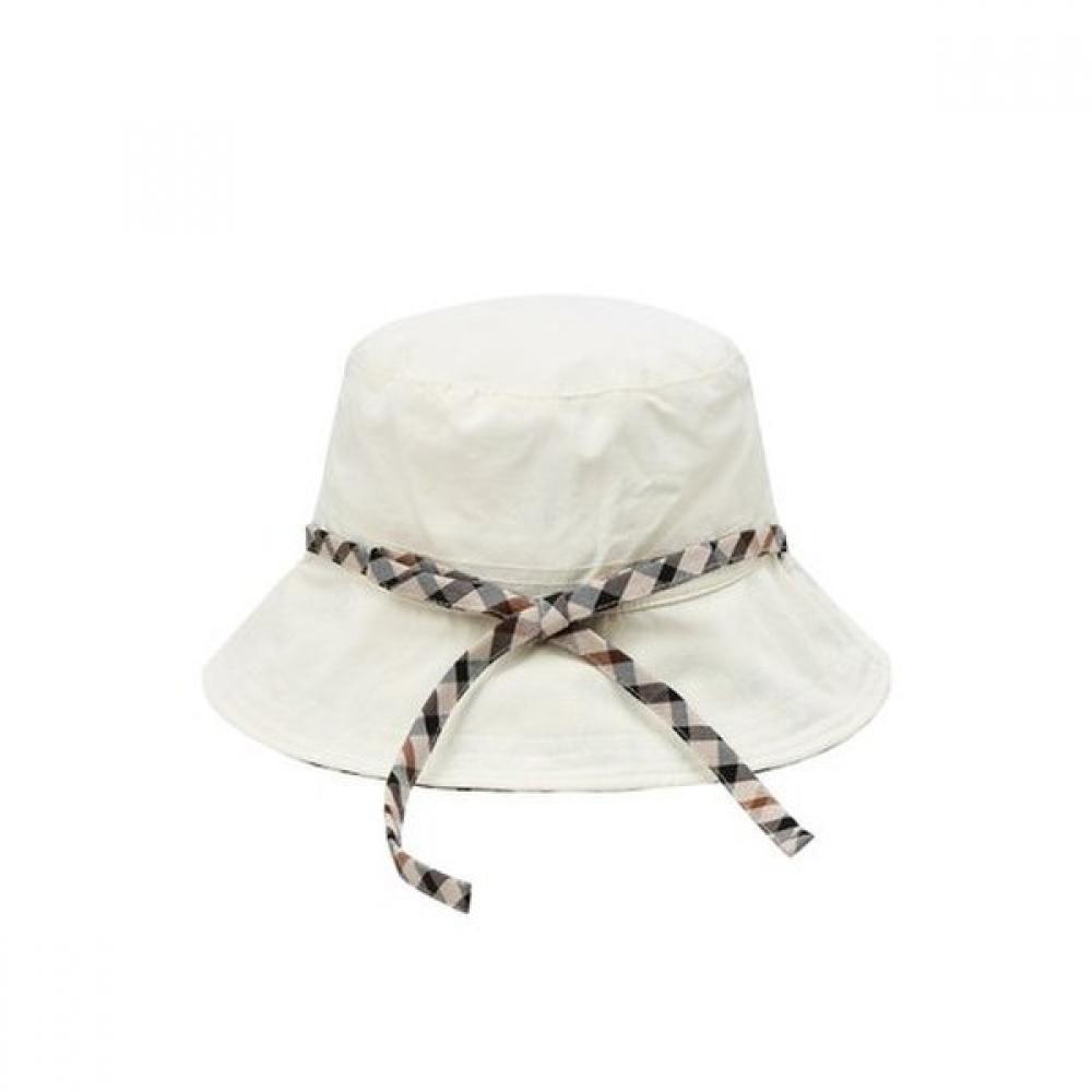 Daks Ivory Strap Decoration Bucket Hat Dbhe4e184iv