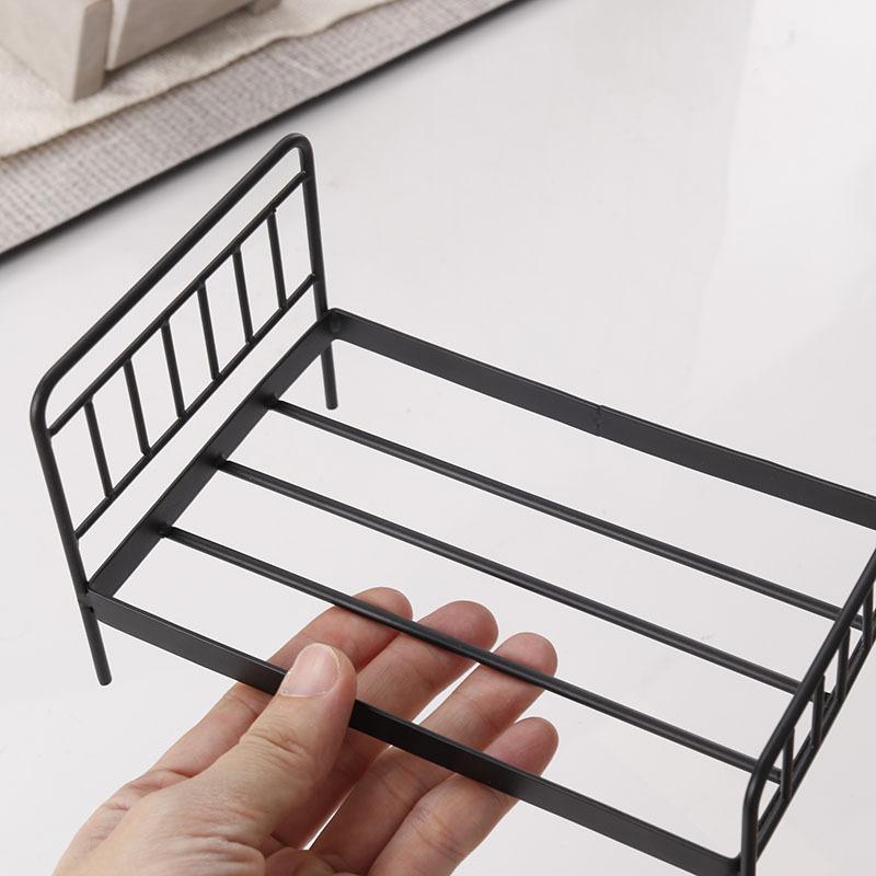 1Pcs 1:12 Dollhouse Miniature Iron Doll Bed Model Mini Doll Furniture Simulation Bed Bedroom DIY Accessories Toys