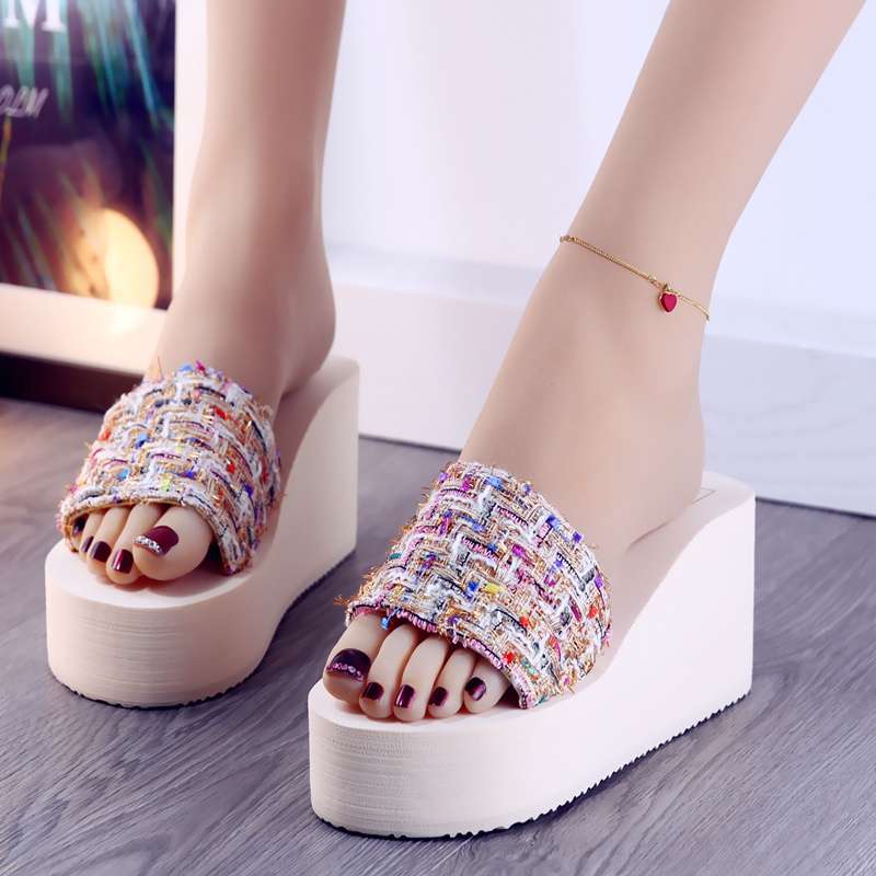New summer wear high-heeled thick-soled women's non-slip sandals one-word slippers women's slope heel fashion beach seaside women's slippers