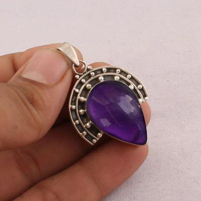 Halskette mit Amethyst-Edelstein-Anhänger, handgefertigter Charm-Schmuck aus 925er Silber, Verlobungsgeschenk, Geburtsstein-Schmuck, Boho-Schmuck