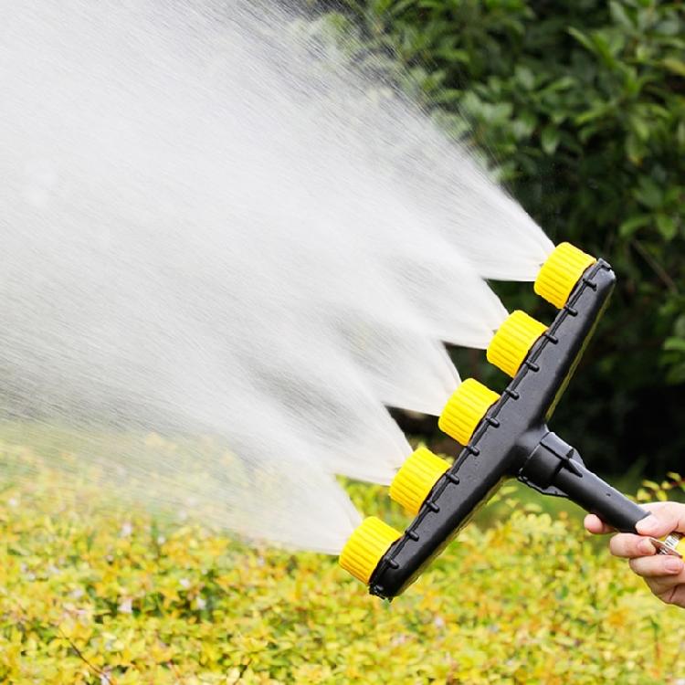Plastic Sprinkler Nozzle Offering Gentle Misting Sprayed and Quick Installation Suitable for Backyard Watering Solution