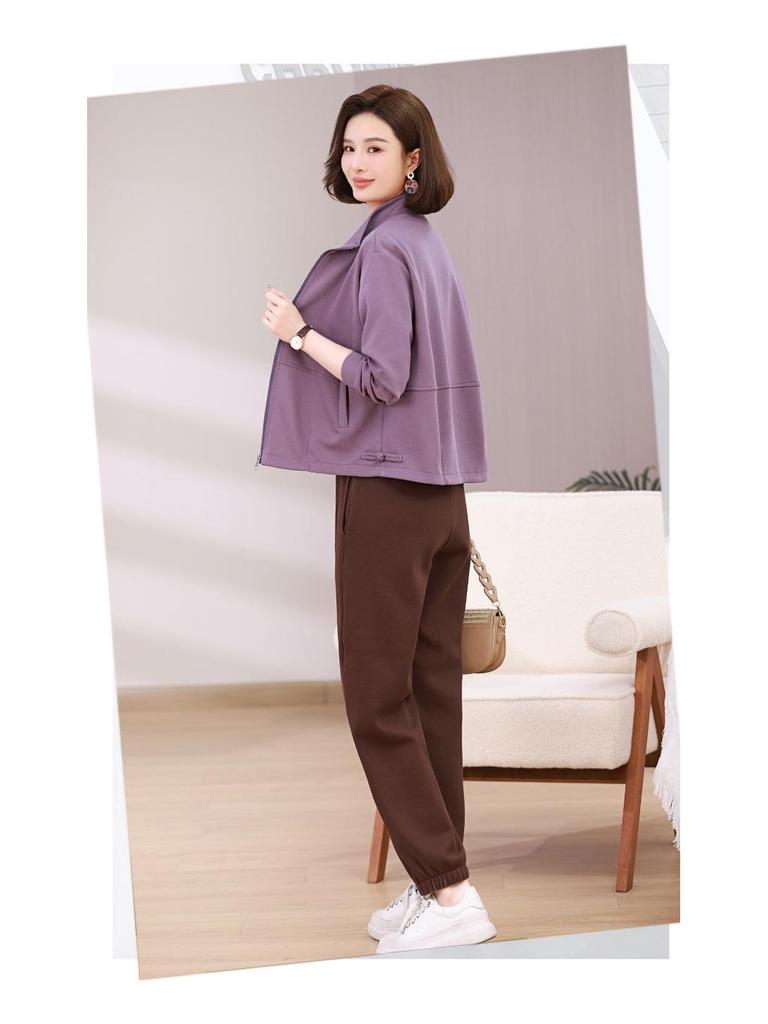 Middle-aged Women's Casual Sportswear: Fashionable Two-Piece Spring/Autumn Sweatshirt Set