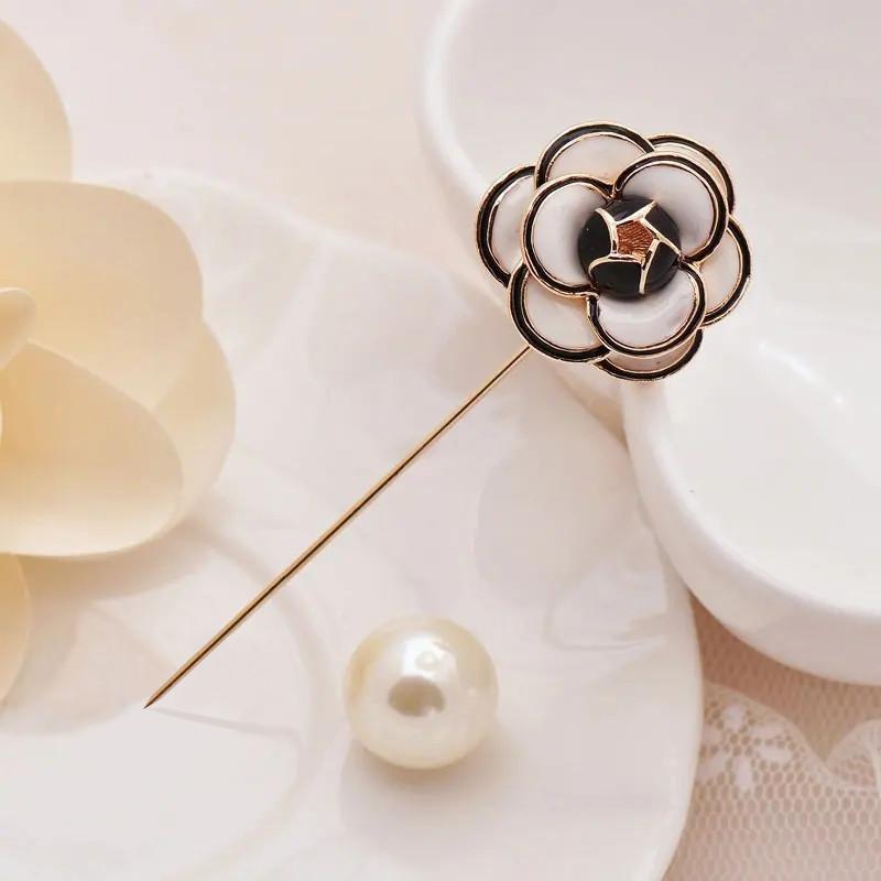 White Black Camellia Pearl Flower Brooch For Women Luxury Jewelry Needle Cardigan Sweater Lapel Pins Scarf Buckle Accessories