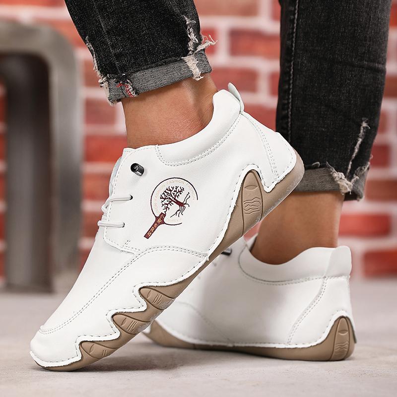 Fashion Casual Sports Shoes Men Cross Training Shoes with Lace Up Design Suitable for Running Tennis Shoes New Promotion Casual Leather