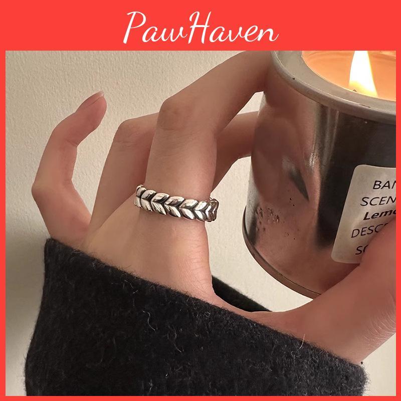 Chic Retro Heart Ring For Women Adjustable Copper Fashionable Ring Ideal For Daily Wear