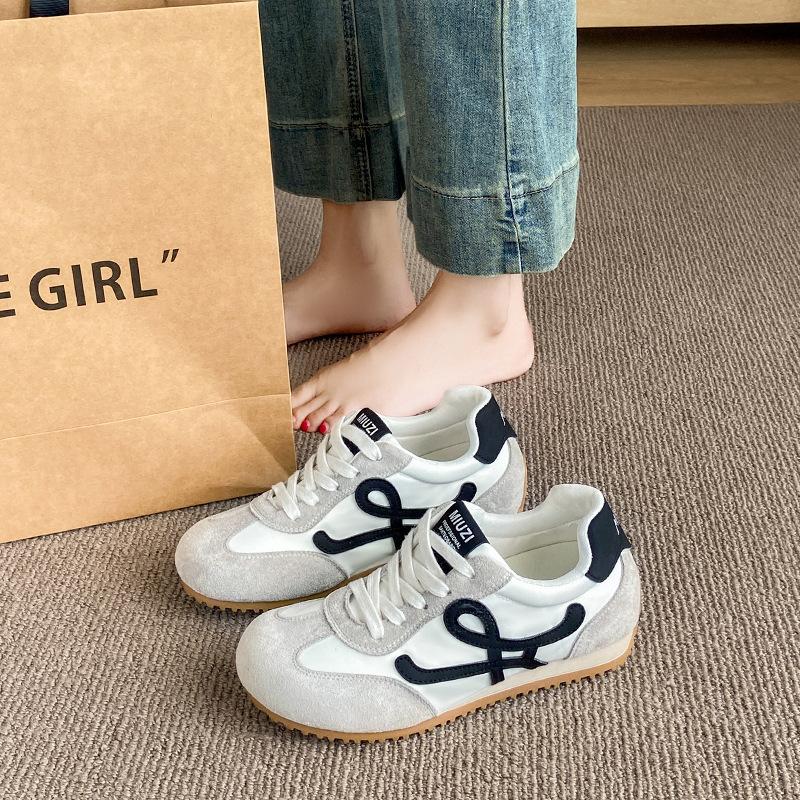 Yang Mi Has the Same Inner Height-increasing Moral Training Shoes for Women's 2025 New Popular Super-hot Fashion Forrest Gump Shoes Casual Sports Sh