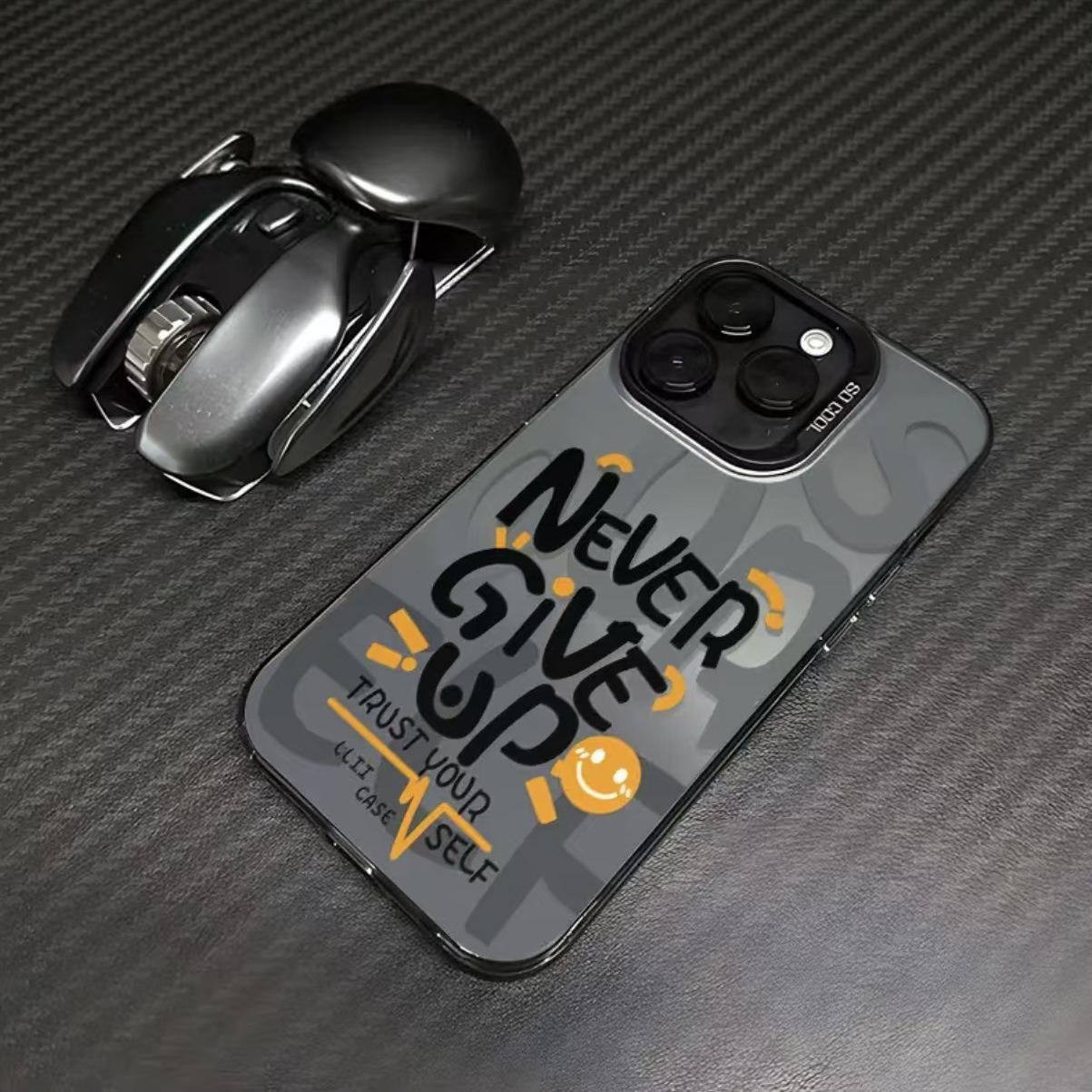 

Never Give Up Phone Case For iPhone 16 e 15 14 13 12 11 Pro Max Plus Mini X XS XR SE 2020 2022 iPhone 15