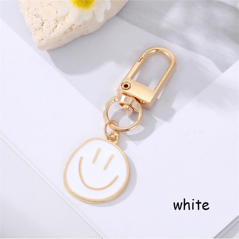 Lovely Smile Face Keychain Cute White Purple Yellow Pink Blue Black Enamel Metal Key Ring Bag Accessories For Women Ladies CLE