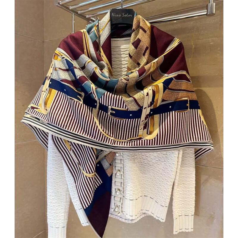 NINA SOLOR Double-Sided Lamb Wool Horsebit Square Scarf