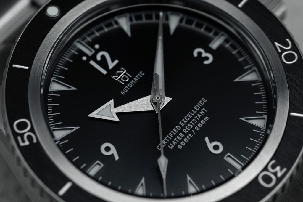 Hyakuichi 20 ATM Water Resistant Diving No Black [HYAKUICHI 101] MODEL.19 Watch, Mechanical, Date,