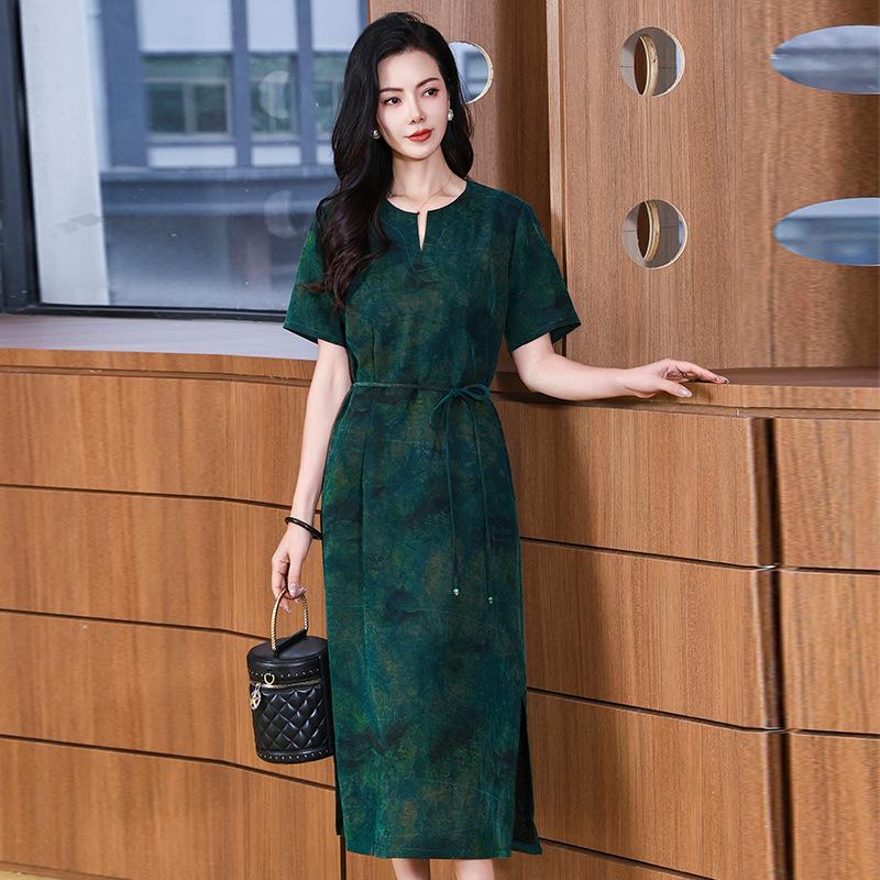 

Тяжелое ароматное платье из облачной пряжи платье, демонстрирующее тонкий темперамент шелк V-образный вырез тай-дай юбка из шелка-тутового шелкопряда 4XL зелёный