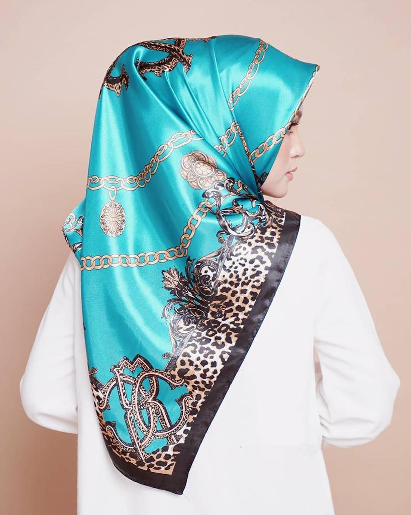 Luxury Design Silk Scarf Square Women Floral Printed Shawl Wrap Spring Summer Neckerchief Hair Band Lady Decor Foulard Bandana