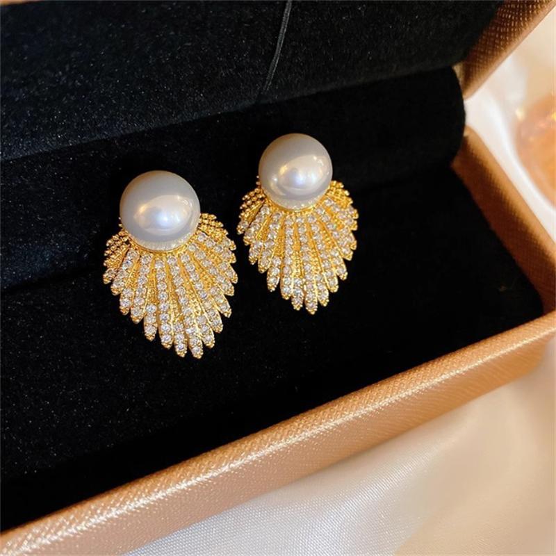 Fashion rhinestone ear stud earrings Korean Fashion Jewelry Gift