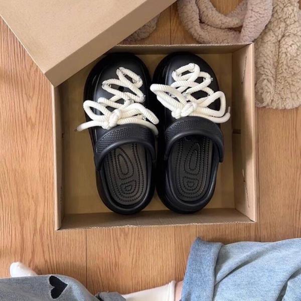 

Модная обувь Домашние тапочки Платформенные шлепанцы Женские шлепанцы 2025 Лето Женская обувь Женские тапочки Уличные Платформенные шлепанцы 2025 35