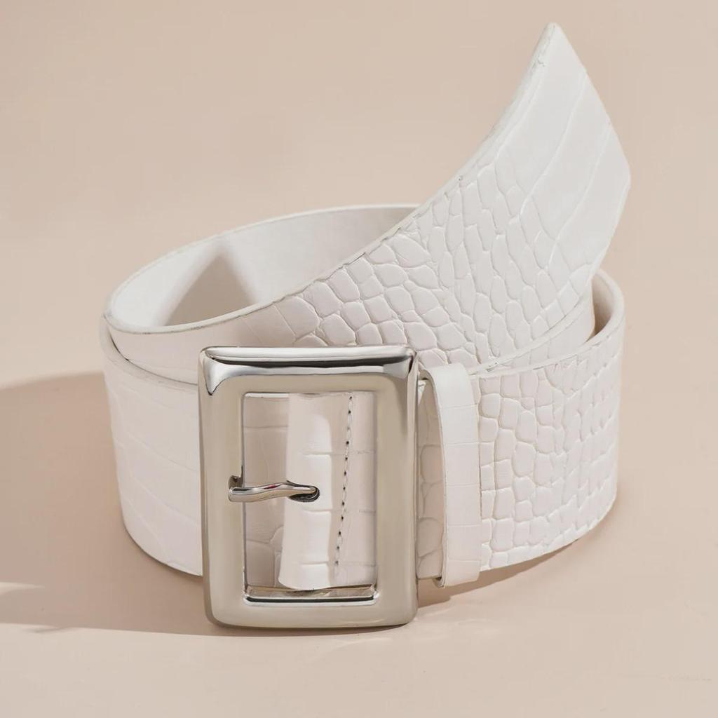 "Fashionable Black Crocodile Pattern Women's Belt with Large Square Buckle"