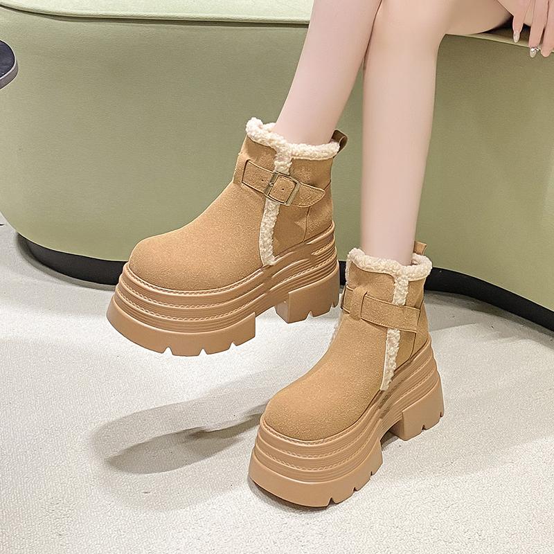 New Winter Women's Warm Snow Boots Outdoor Plush Ankle Shoes Anti-skid Chunky Leather Sneakers Buckle Short Fur Boots Woman 10CM