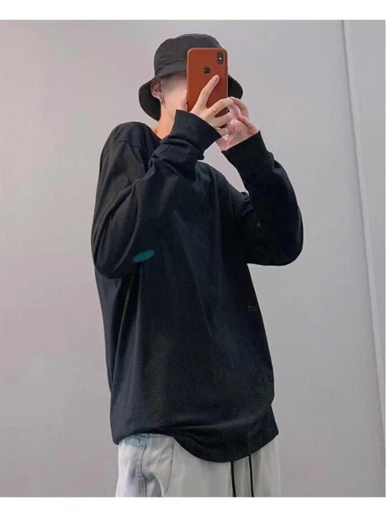 Modny męski T-shirt z długim rękawem na wiosnę/jesień 2025: Wszechstronna warstwa bazowa i elegancka odzież wierzchnia