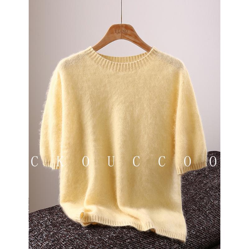 Rong Tai Women's Multi-color Cashmere Knit Top - Round Neck, Mid-Sleeve, Soft & Loose