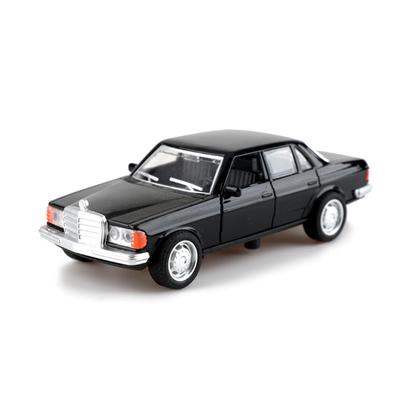 1/36 skala støpt Benz 1981 modell 280E med åpningsbare dører og tilbaketrekk