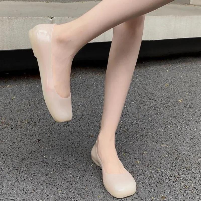 Fashion Women Jelly Shoes Daily Leisure Flats Square Toe Slip-On Size 37-42 Sandals PVC Transparent Flat Sandals Beach Women Shoes