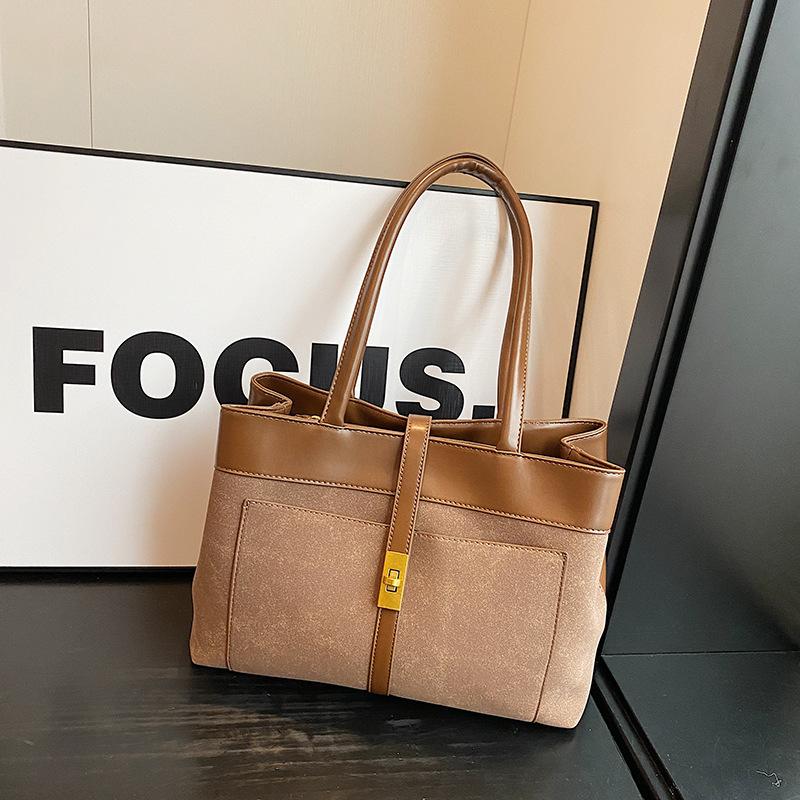 Premium sense large-capacity commuter bag women's 2025 winter new fashion portable tote bag versatile retro shoulder bag