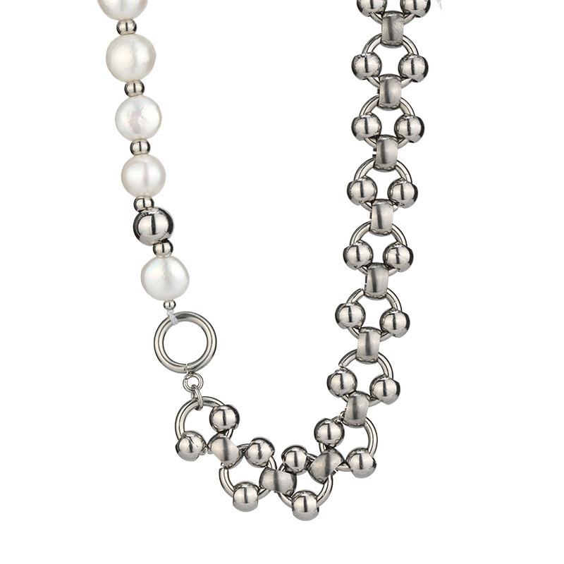 Stylish Natural Baroque Pearl Choker Necklace For Women With Unique Design And Elegant Aesthetic