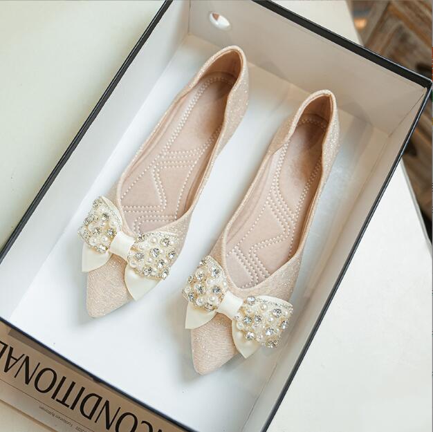Size 33-43 Women's Pointed Toe Flats Fashion Crystal Women Shoes Women Comfort Loafers Shoes Simple Mary Jane Shoes