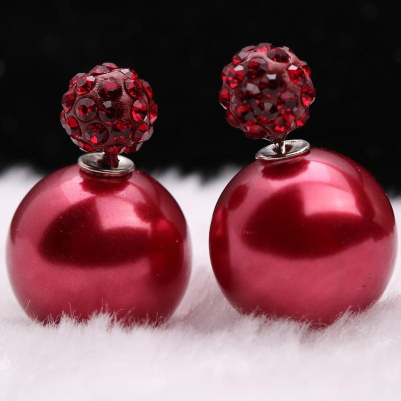 Korean version of fashionable women's earrings with diamonds and soft pottery size pearl studs, trendy temperament versatile earrings jewelry